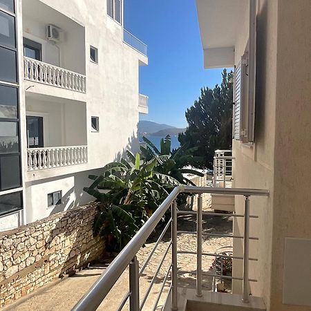 Mojito Beach Apartments With Free Parking Saranda Kültér fotó