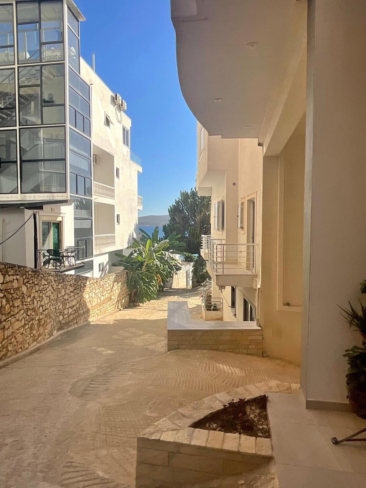 Mojito Beach Apartments With Free Parking Saranda Kültér fotó