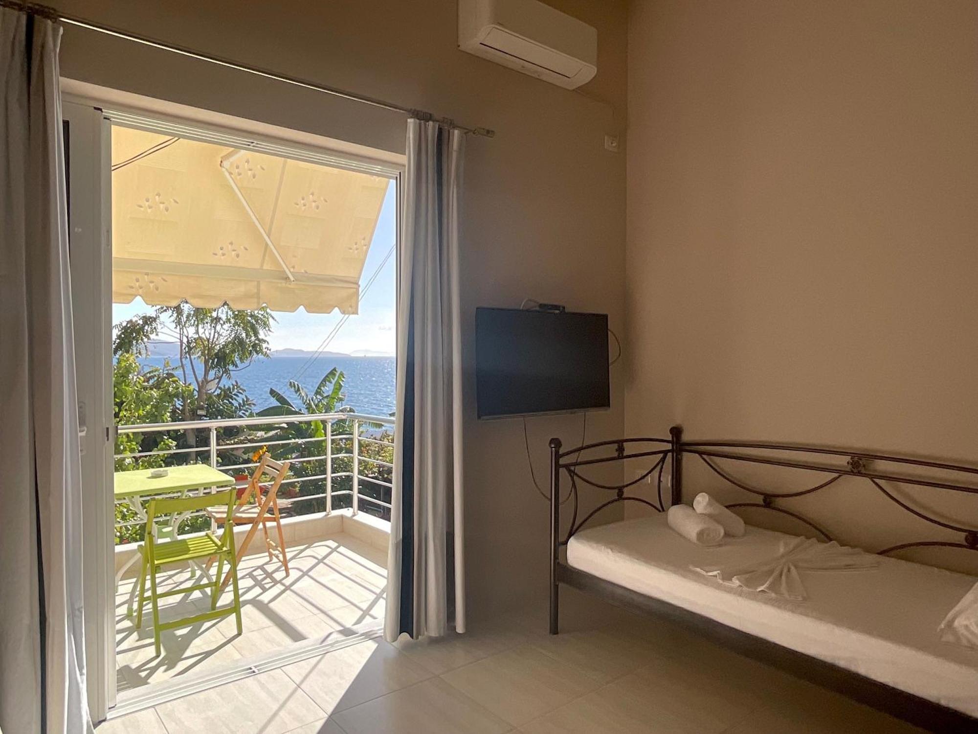 Mojito Beach Apartments With Free Parking Saranda Szoba fotó