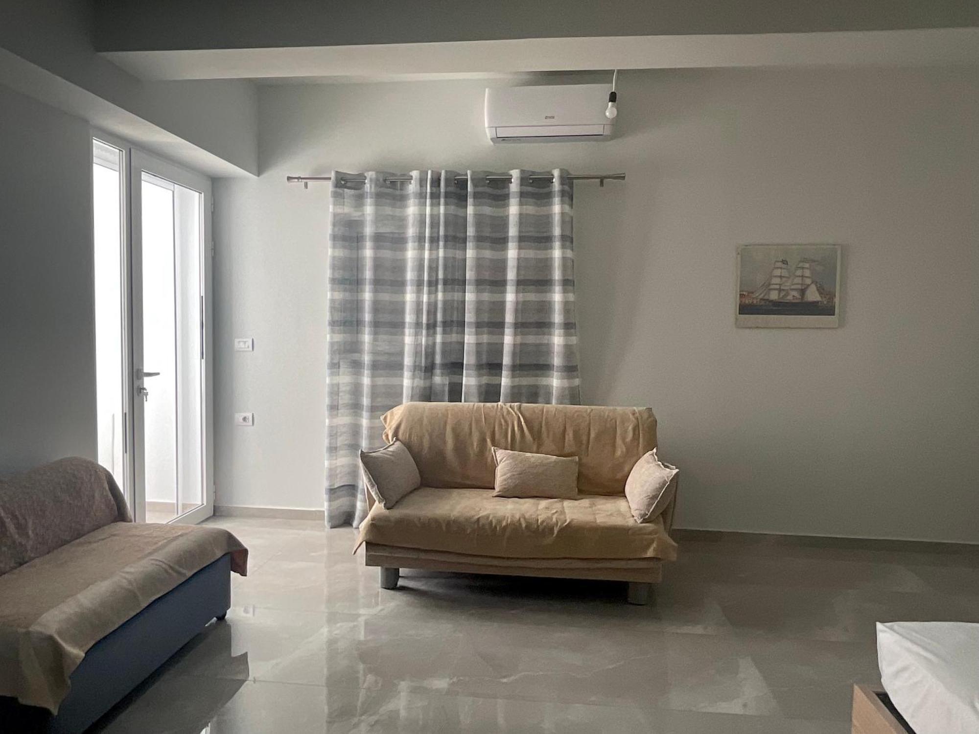 Mojito Beach Apartments With Free Parking Saranda Szoba fotó